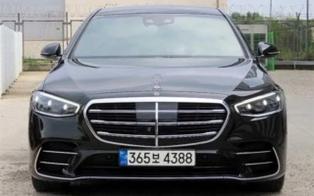 인천중고차매매단지 S클래스-W223 S400 d 4MATIC 매물 사진 3 - 2022/04 80,000km